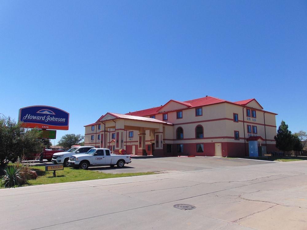 Howard Johnson By Wyndham Lubbock Tx Екстер'єр фото