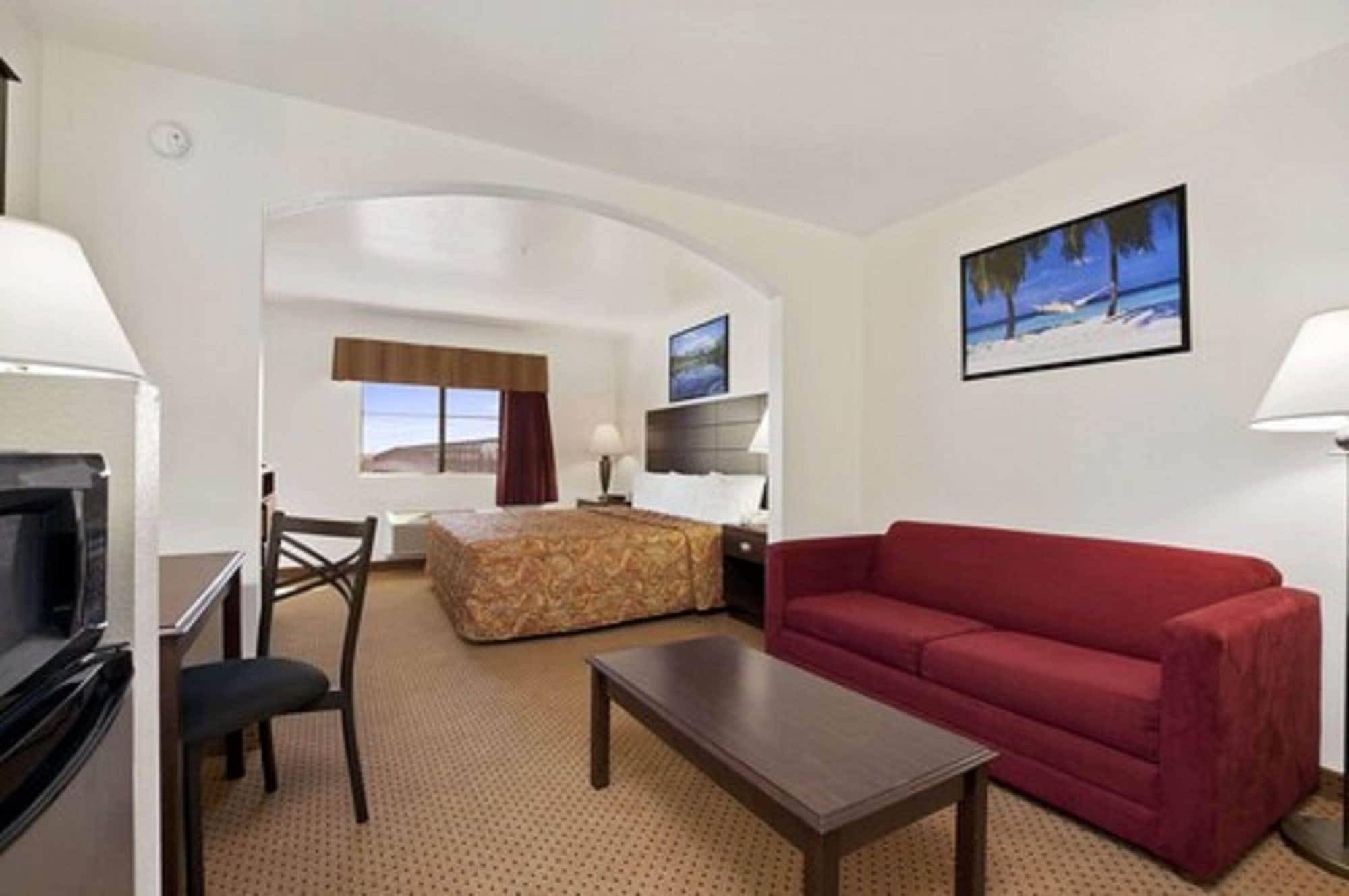 Howard Johnson By Wyndham Lubbock Tx Екстер'єр фото